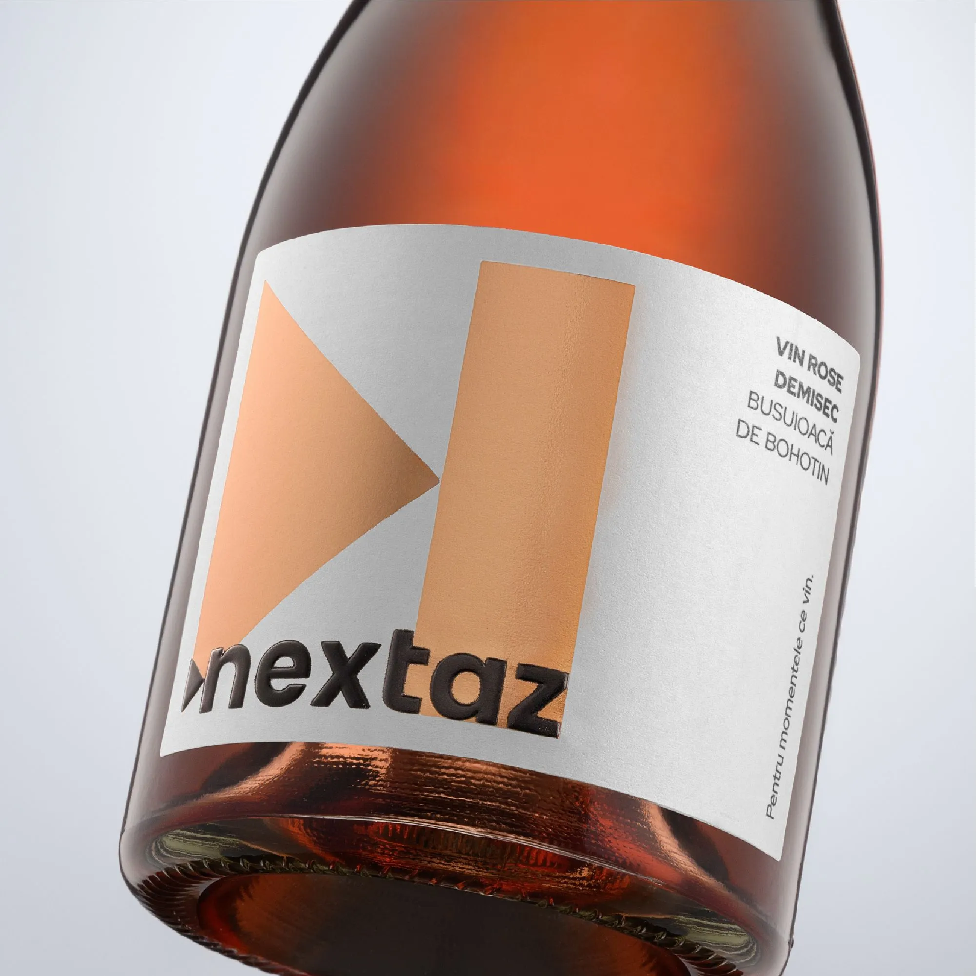 Nextaz packaging - rose wine